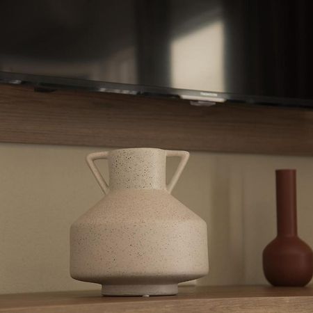 Vertigo Seaside Apartments ニキティ エクステリア 写真