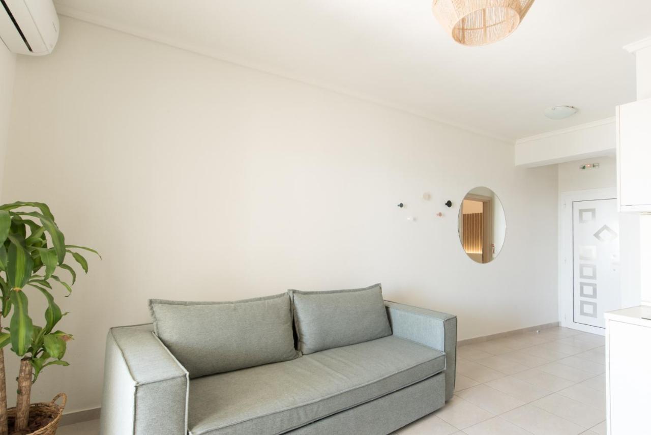 Vertigo Seaside Apartments ニキティ エクステリア 写真